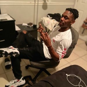 Meet your Posher, Johnnie